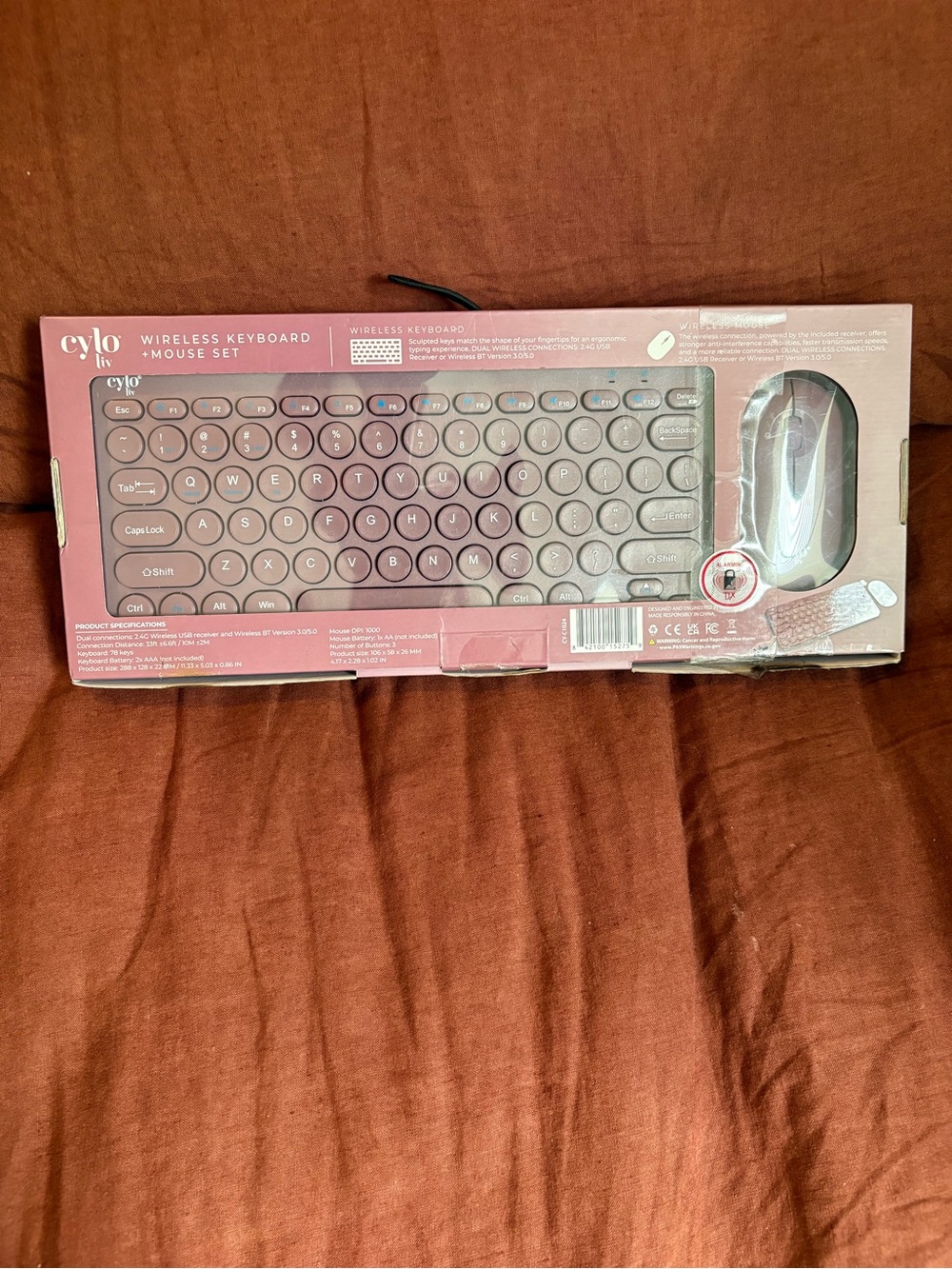 Wireless Keyboard & Mouse Set — Maroon - Picture 2 of 3